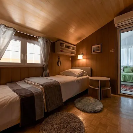 Cosy Summer Casa vacanze Karigador